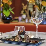 Mercure Lyon Est 4*