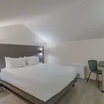 Mercure Lyon Est Ξενοδοχείο