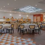 Mercure Lyon Est Ξενοδοχείο
