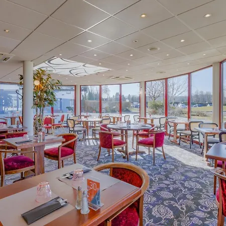Mercure Lyon Est 4*