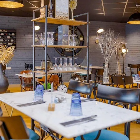מלון Mercure Lyon Est וילפונטיין