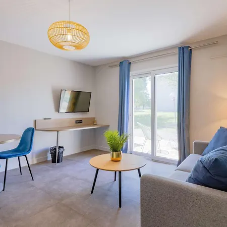 מלון Mercure Lyon Est וילפונטיין