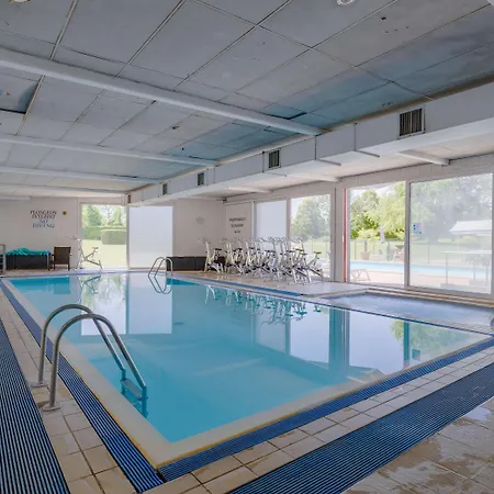 Mercure Lyon Est 4* Villefontaine