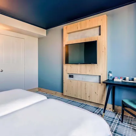 Mercure Lyon Est 4* Villefontaine