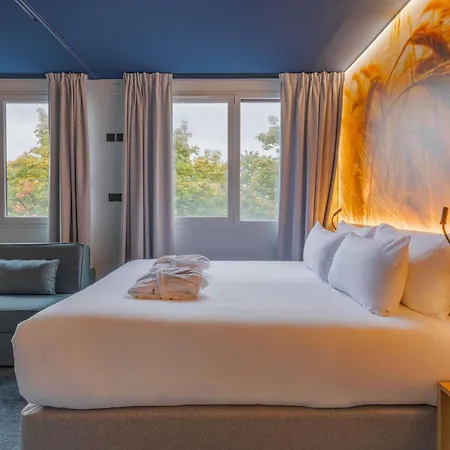 Mercure Lyon Est Hotel