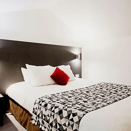 Mercure Lyon Est 4*